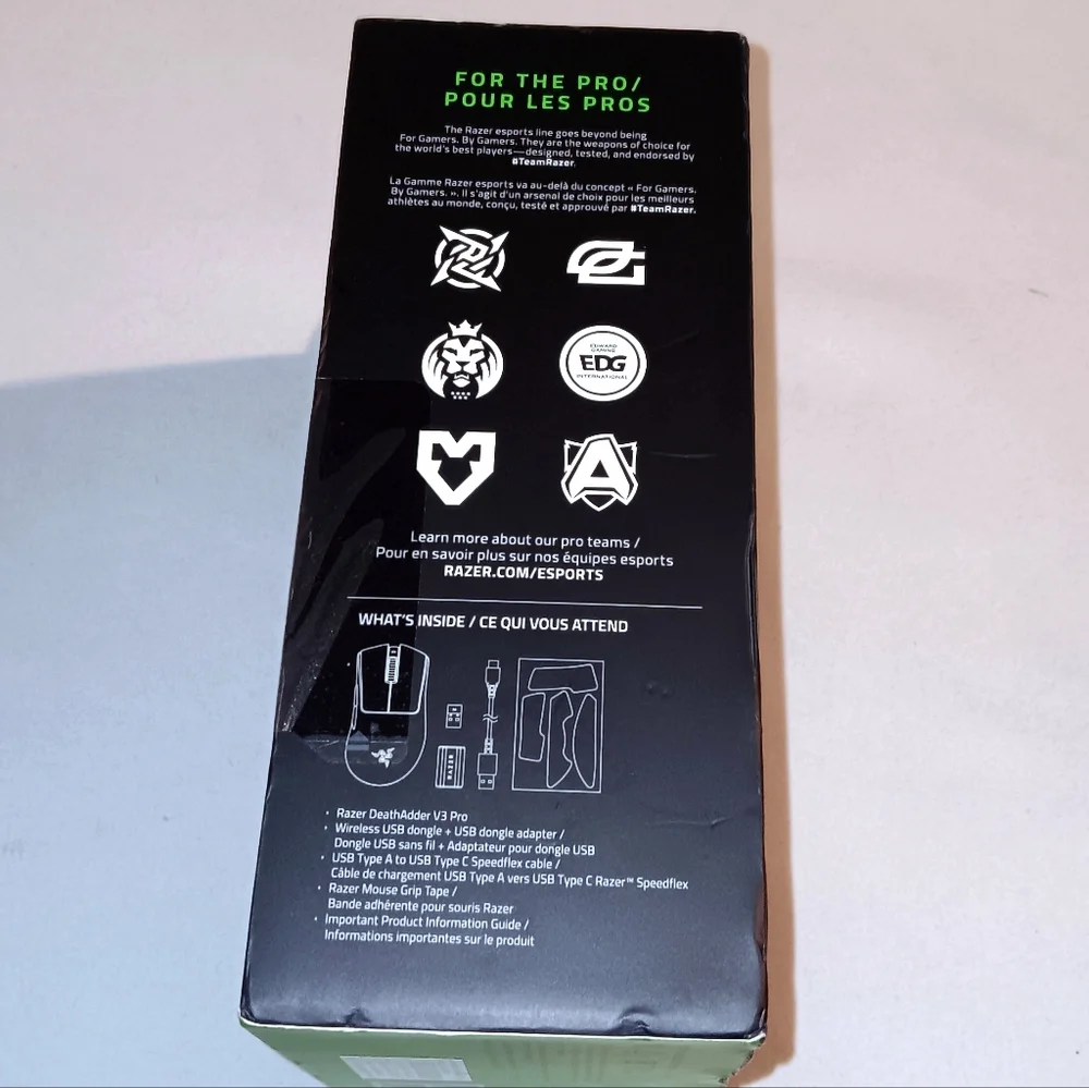 Razer DeathAdder V3 Optical Lightweight White Wireless Gaming Mouse